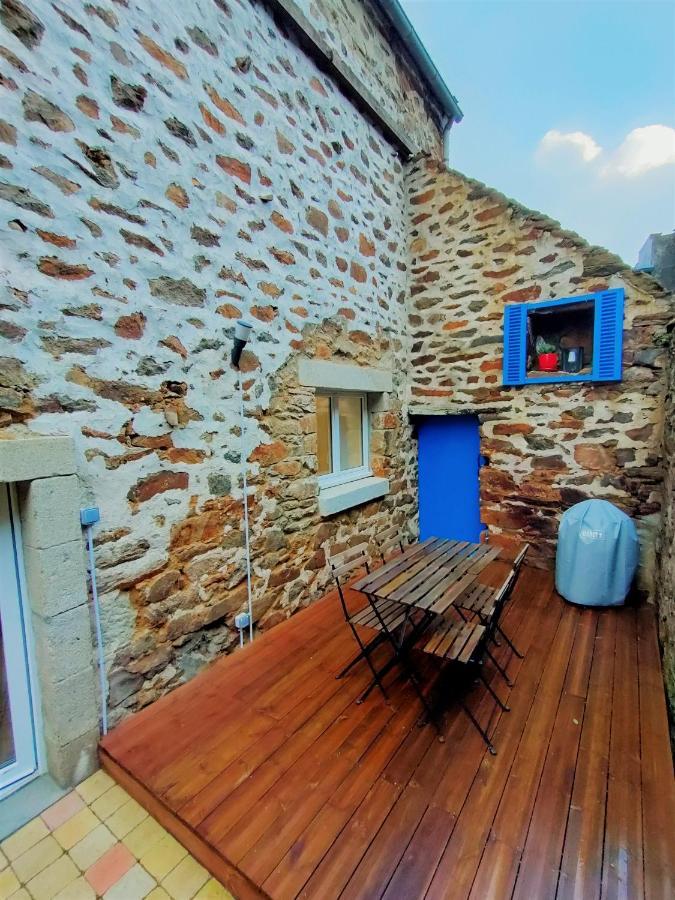 Maison de pêcheur Port de plaisance Tréboul Douarnenez Extérieur photo